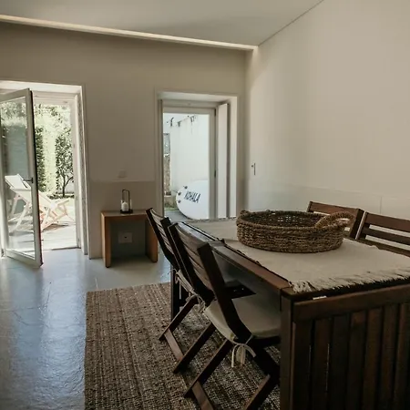 Foz Do Ave Garden House